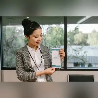 曹雅芳